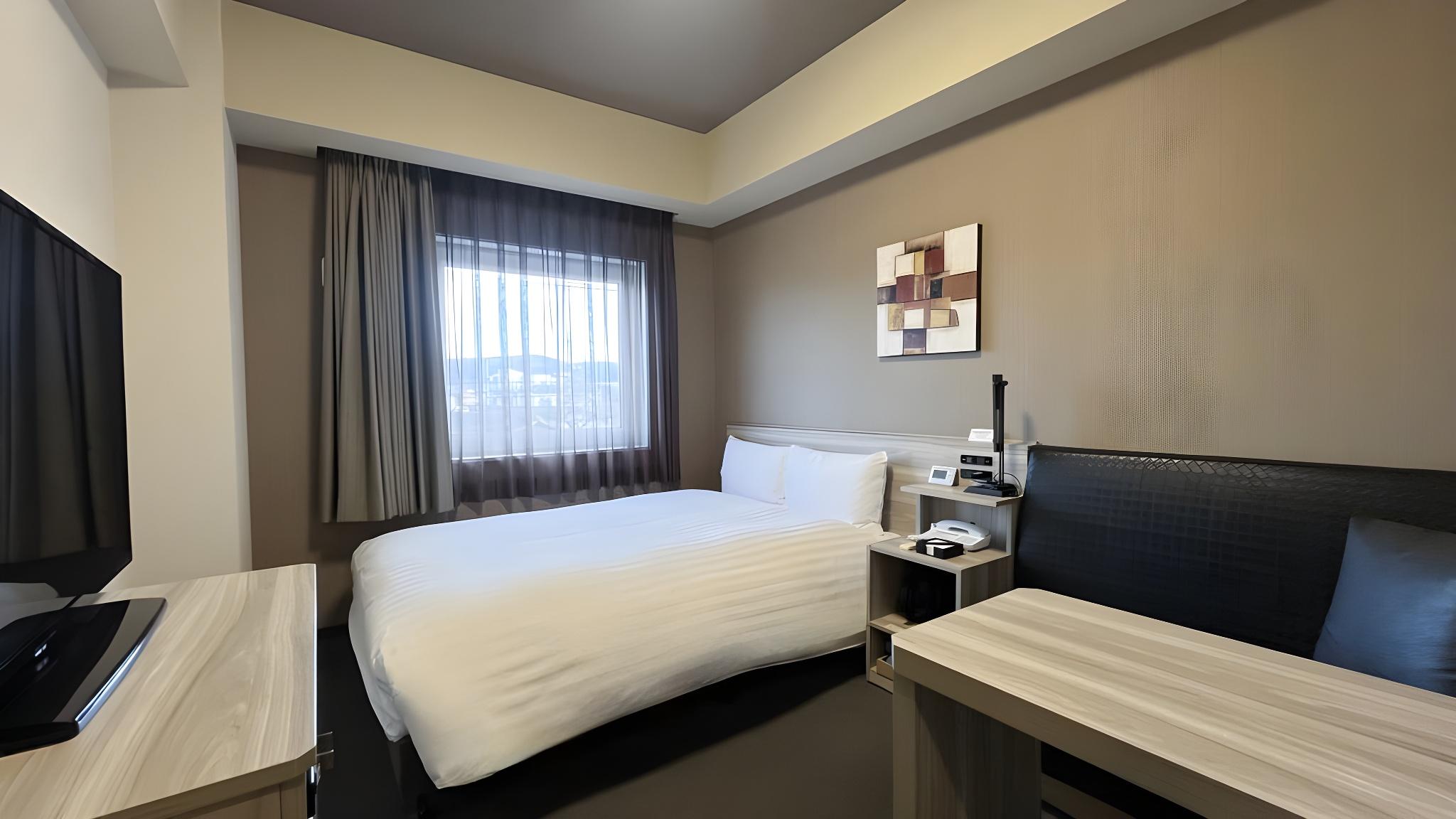 Semi Room, Standard, Semi Double Bed