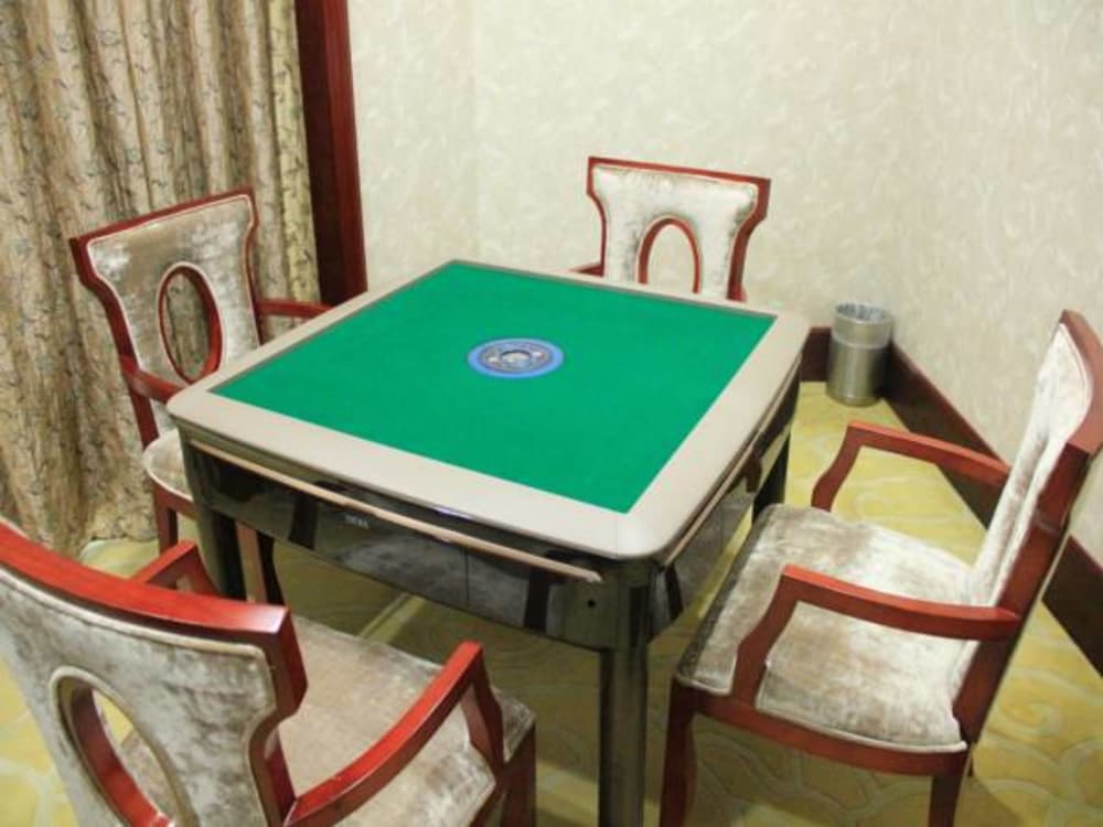 Yancheng Shuicheng Hotel 53/57
