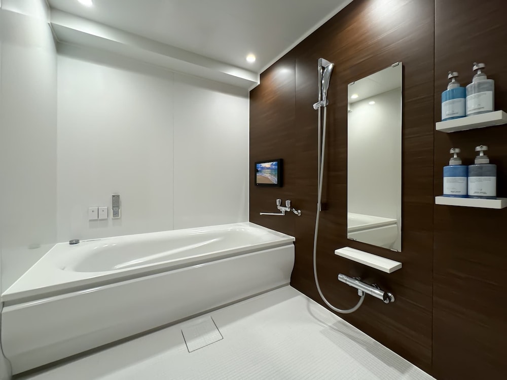 Hotel 31 35/39