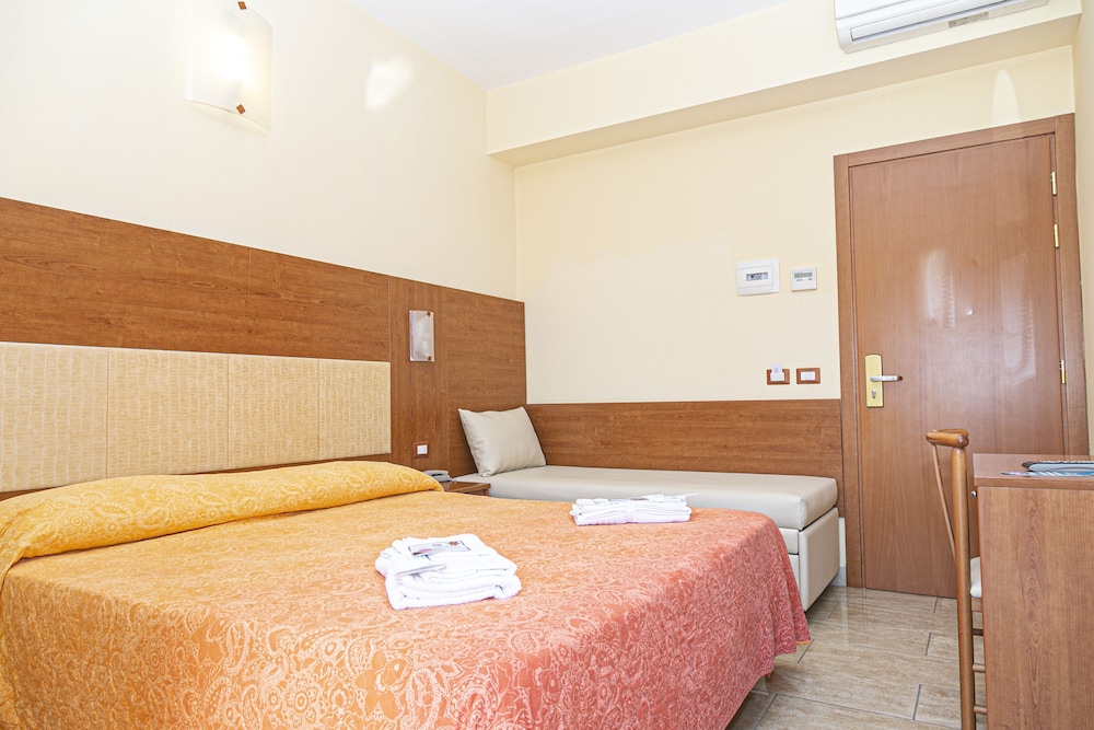 Hotel Ambasciatori 10/46