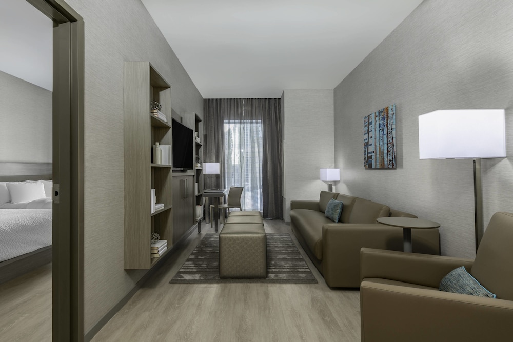 Ac Hotel By Marriott Charlotte City Center 38/61