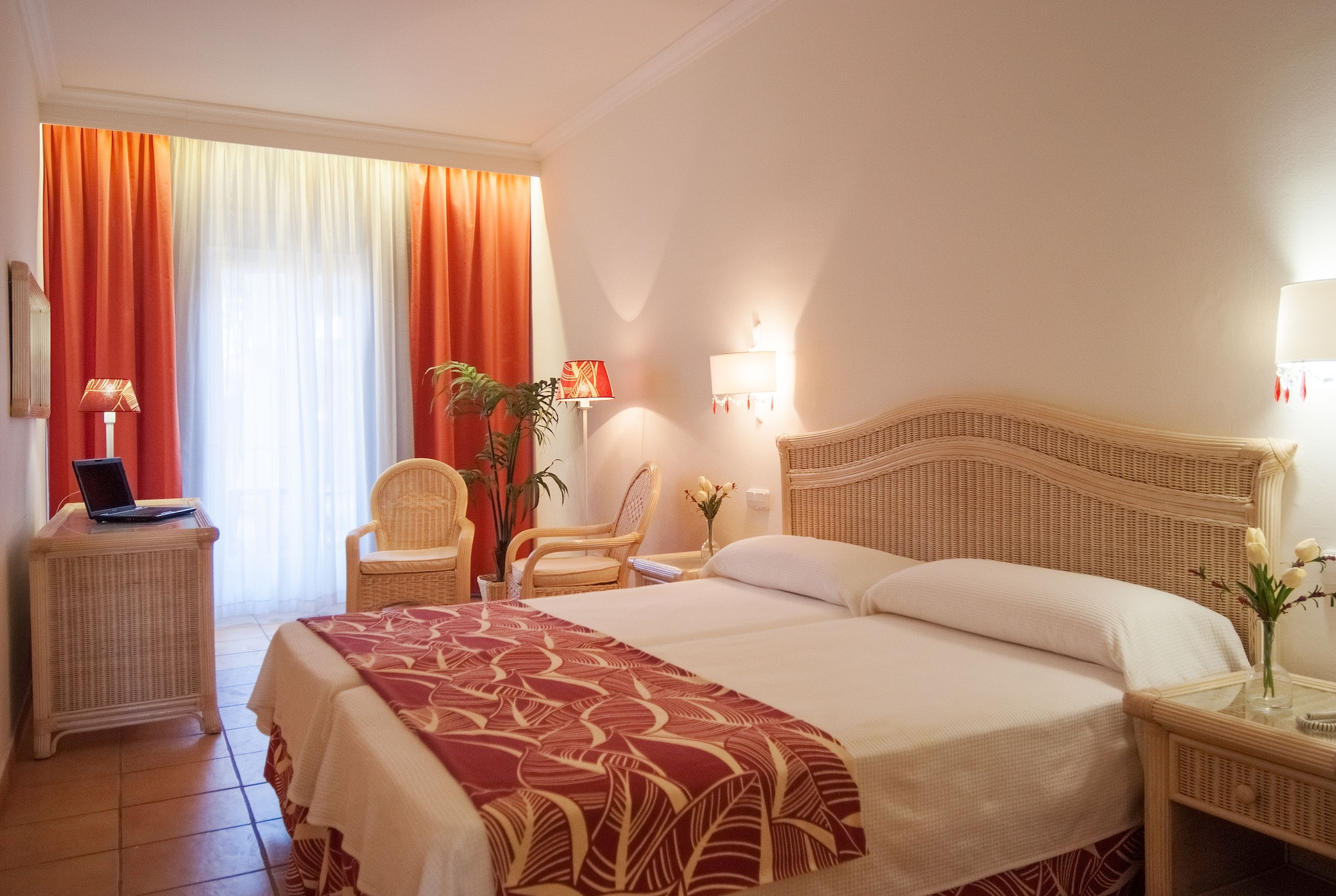 Room, Double Bed, Pool or Sun Room