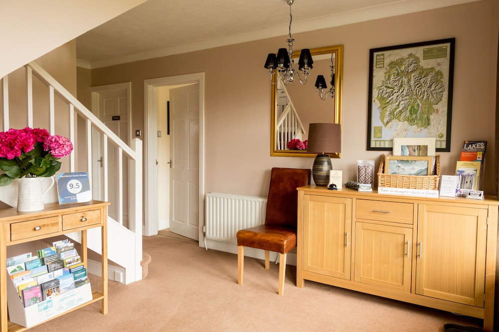 Hermiston Guest House 2/49
