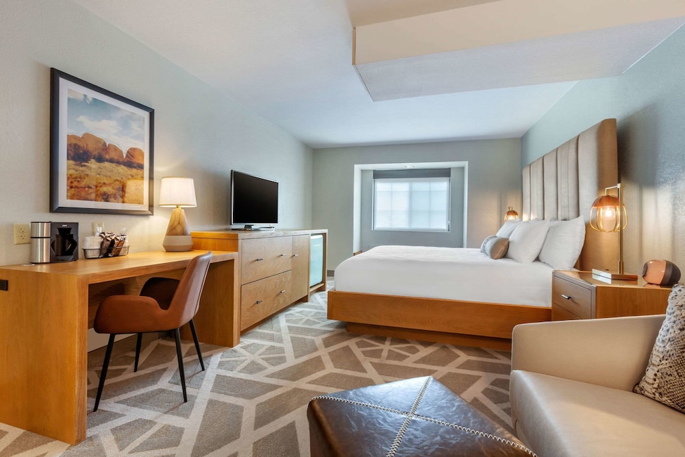 La Quinta Inn & Suites by Wyndham Tempe University / Phoenix 28/60
