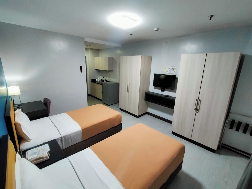 The Studio 89 Residences 28/64