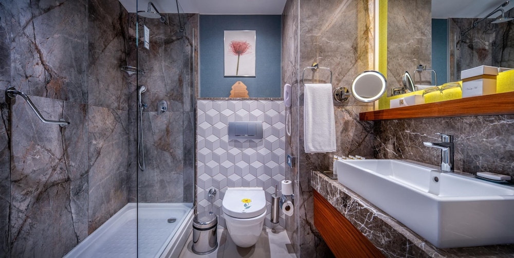 Baia Hotel Lara 75/75