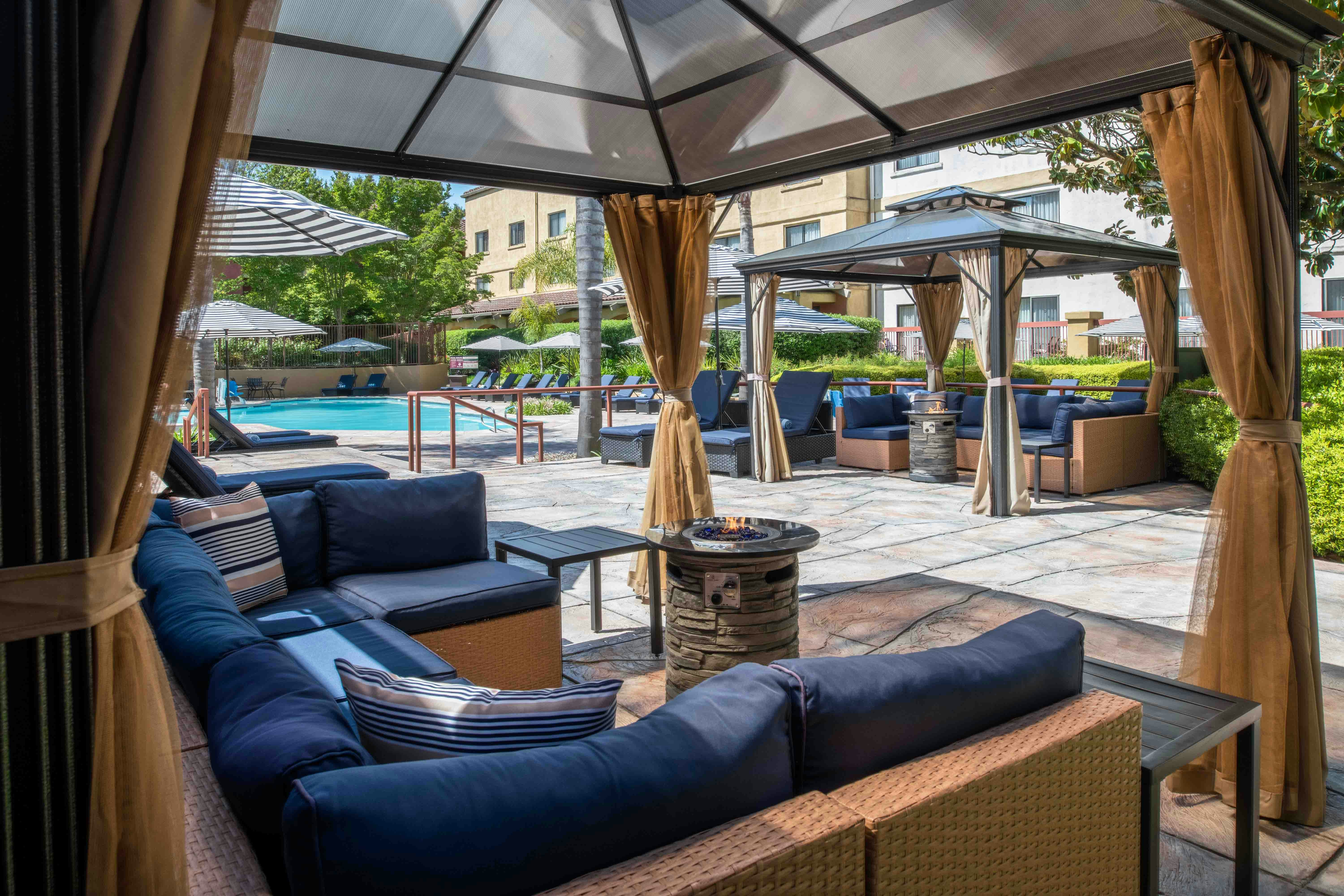 Doubletree By Hilton Sonoma Wine Country 24/63
