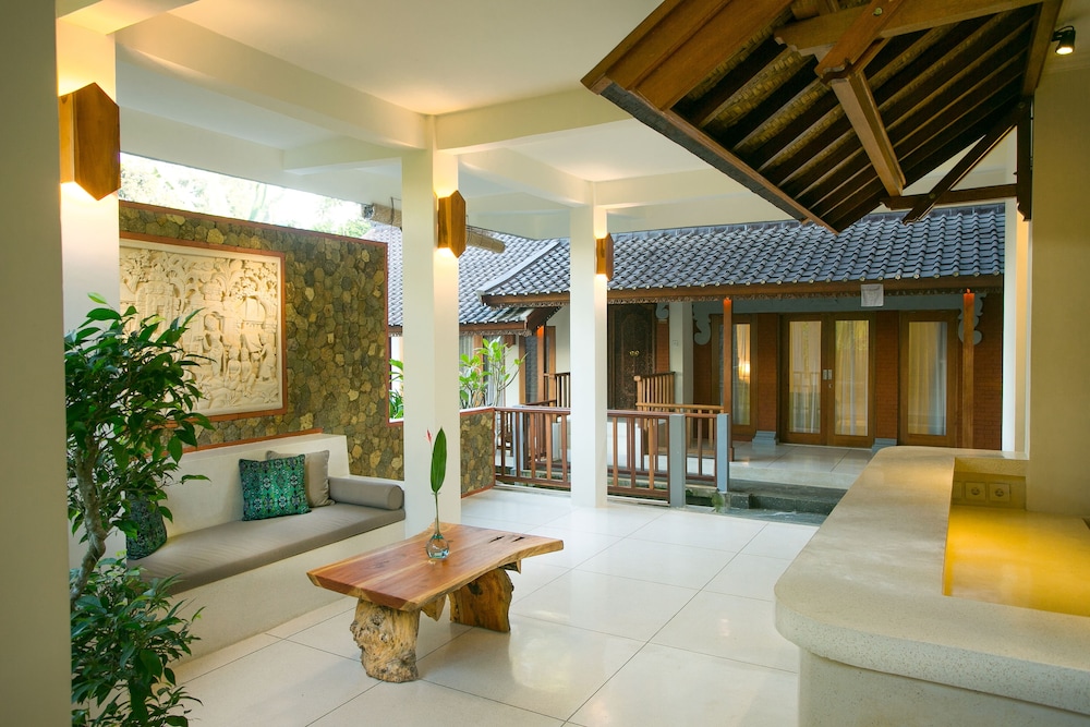 Pesantian Villa & Warung 25/32