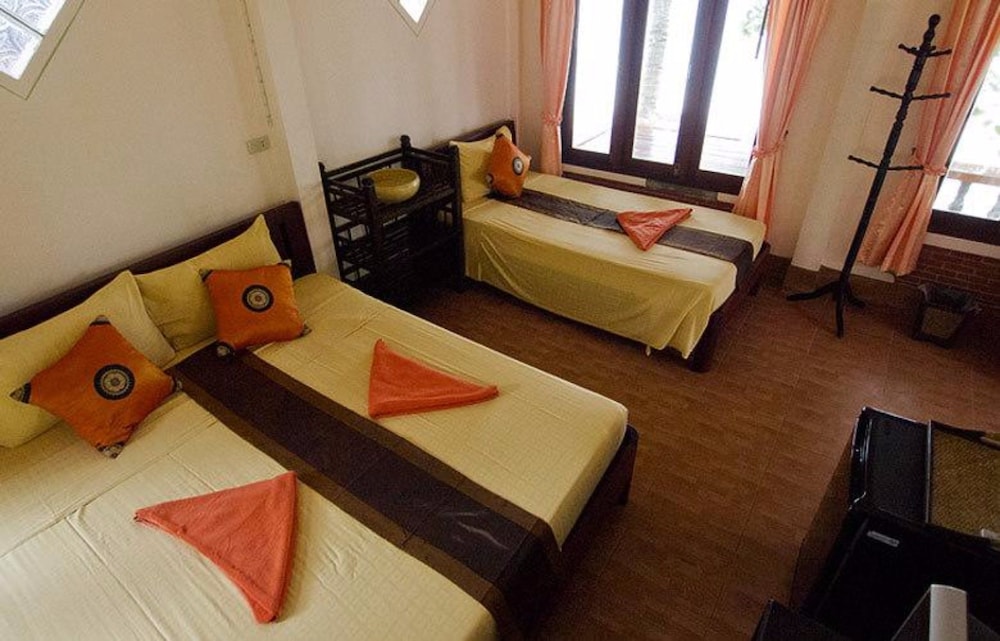 Seaboard Bungalows 25/72