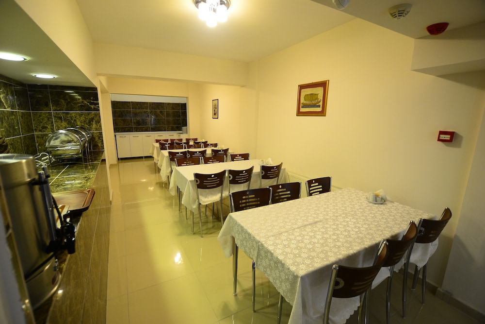 Dort Mevsim Suit Otel 26/47
