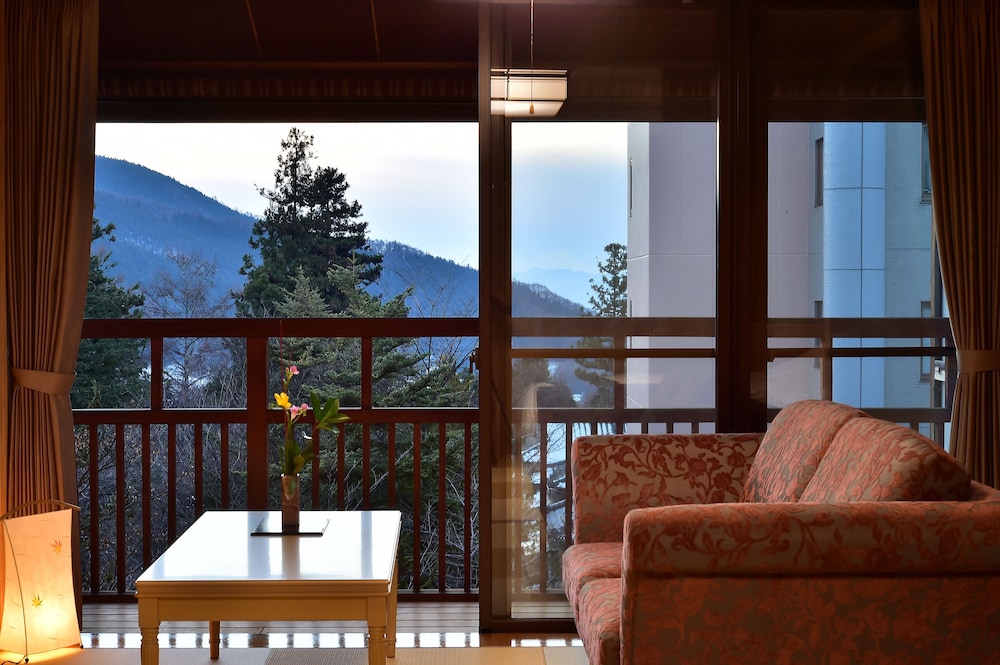 Kanbayashi Hotel Senjukaku 38/59