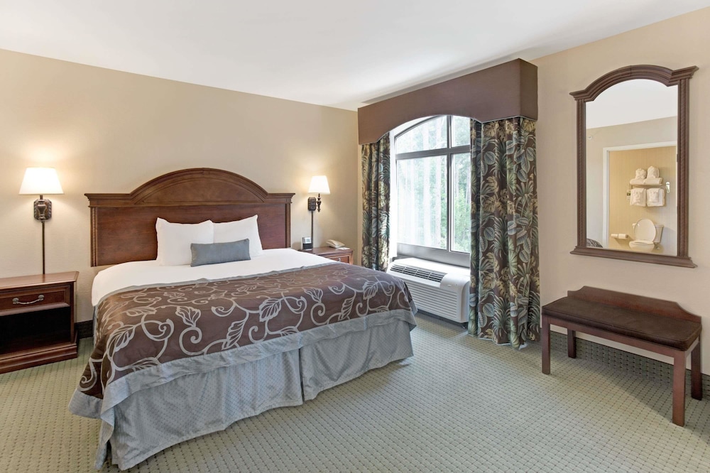 Wingate By Wyndham Charleston University Boulevard 1/23