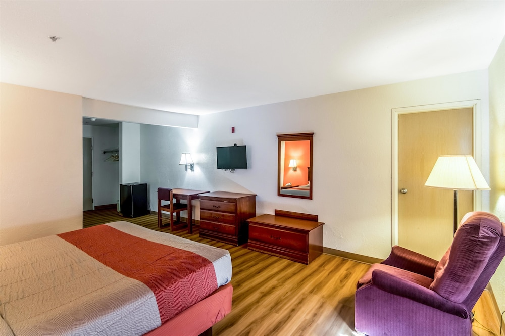 Motel6 Oklahoma City, OK 40/55