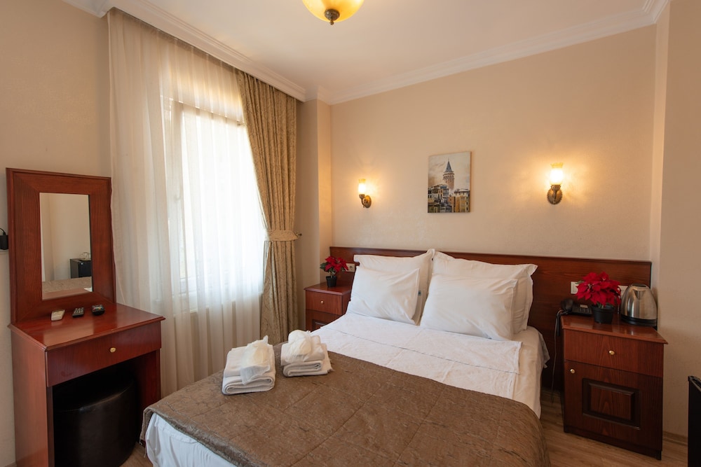 ECONOMY, DOUBLE BED