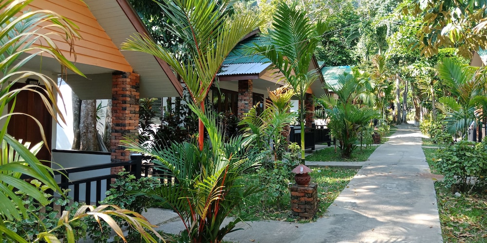 Dream Valley Resort Tonsai Beach 61/72