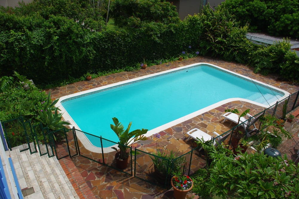 Aqua Marine Guest House 27/67
