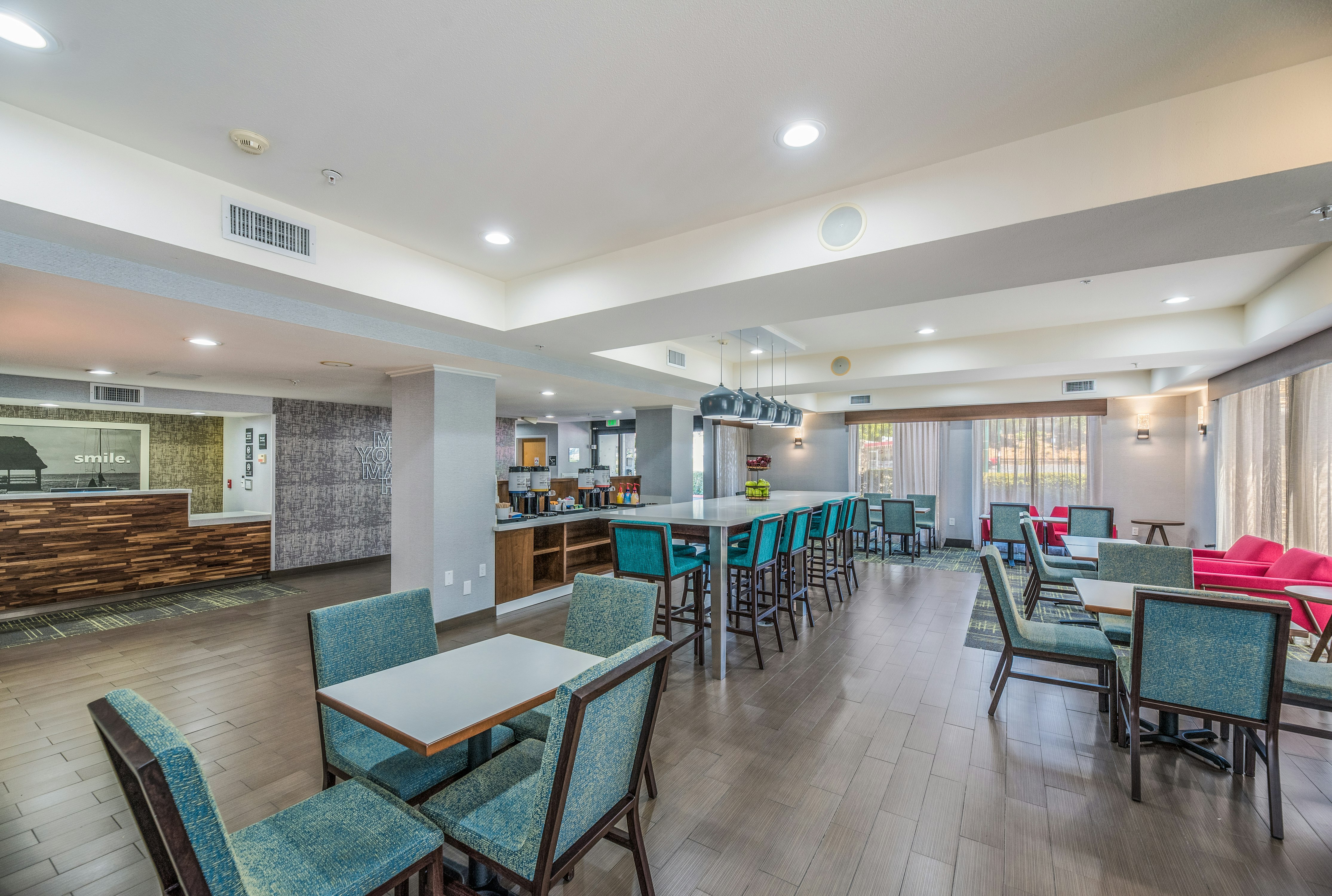 Hampton Inn Oakland Hayward Ca 37/54