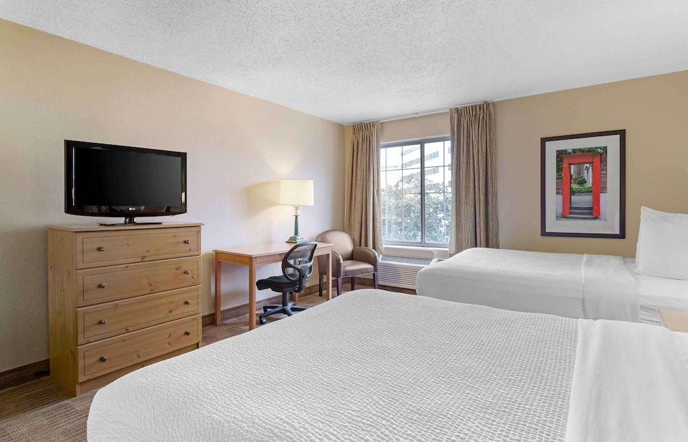 Extended Stay America Suites Houston Galleria Uptown 25/55