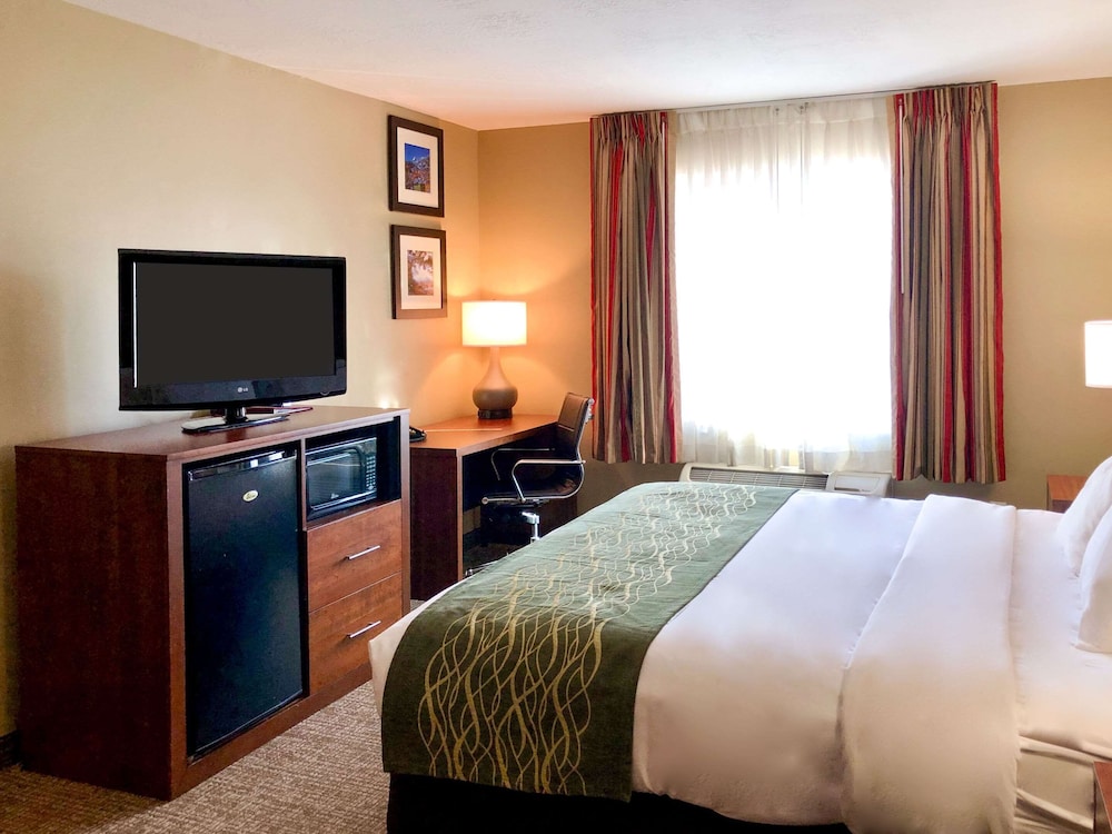 Comfort Inn Ogden near Event Center 11/49