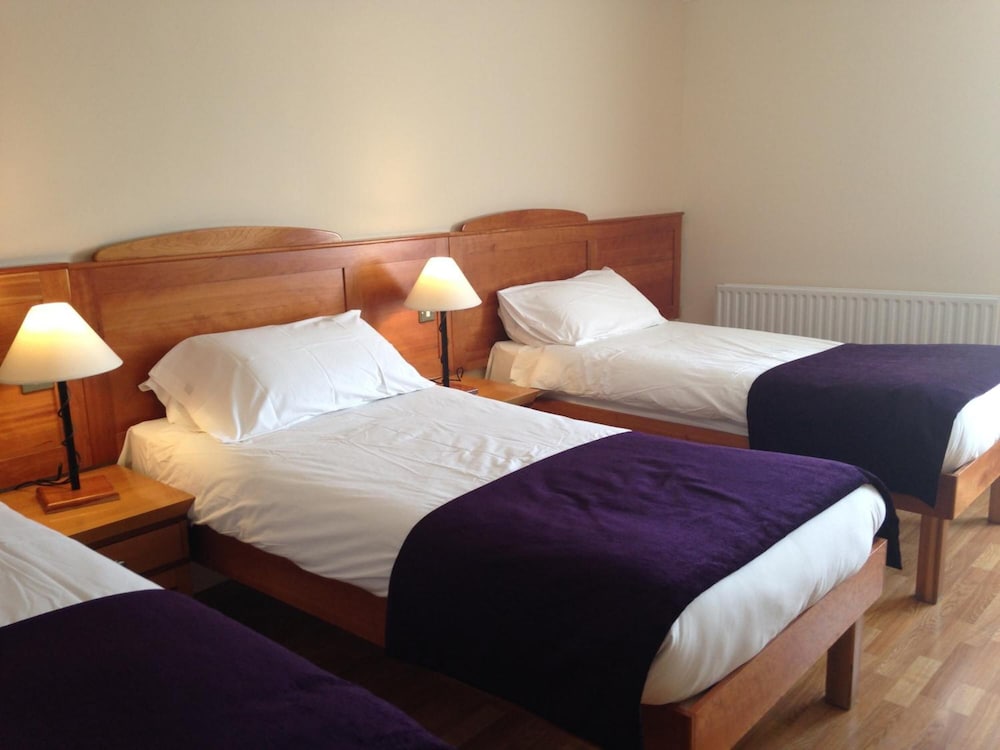 Kilford Arms Hotel 9/30