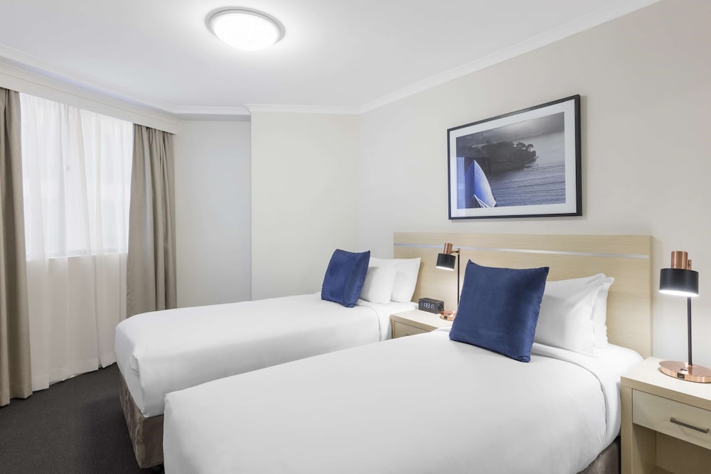 Oaks Sydney Castlereagh Suites 18/78