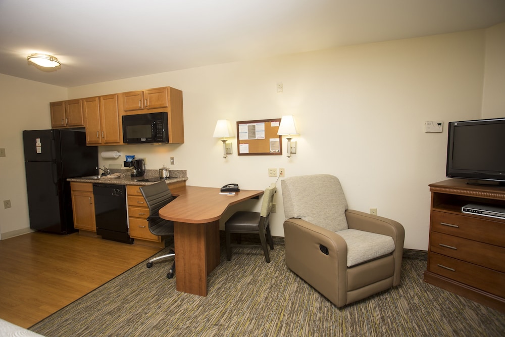 Candlewood Suites Port Arthur/Nederland 35/51