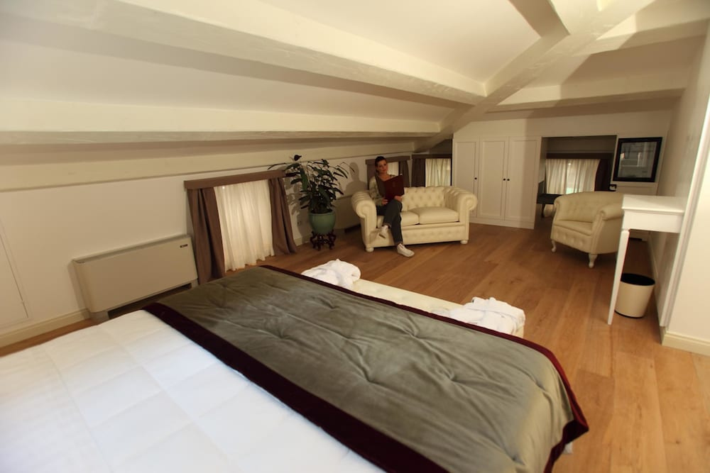 Relais Paradiso Perugia 23/72