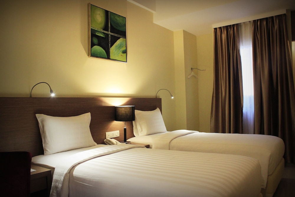 Biz Hotel Batam 13/59