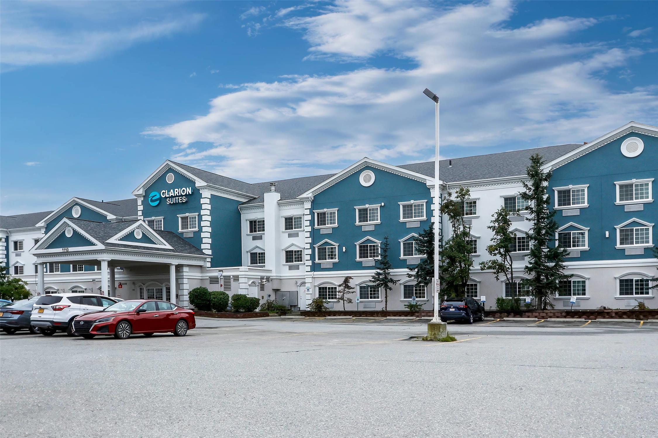 Clarion Suites Anchorage Downtown 43/45