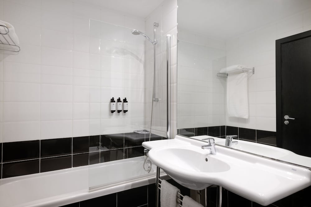 Hotel Larios Malaga 63/66