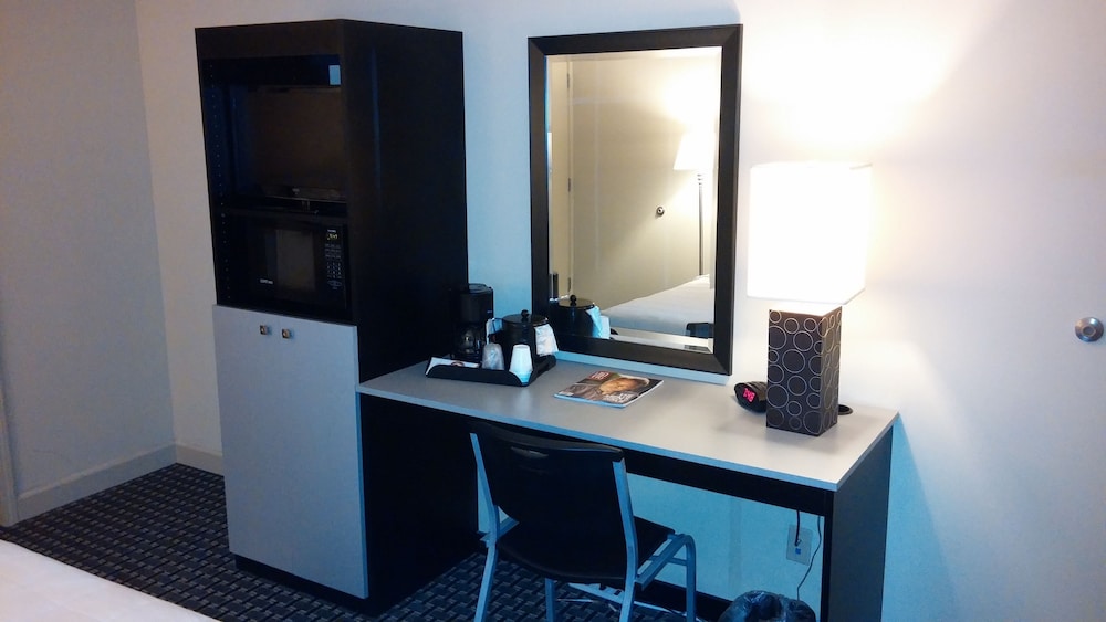 Sole Inn and Suites 25/32