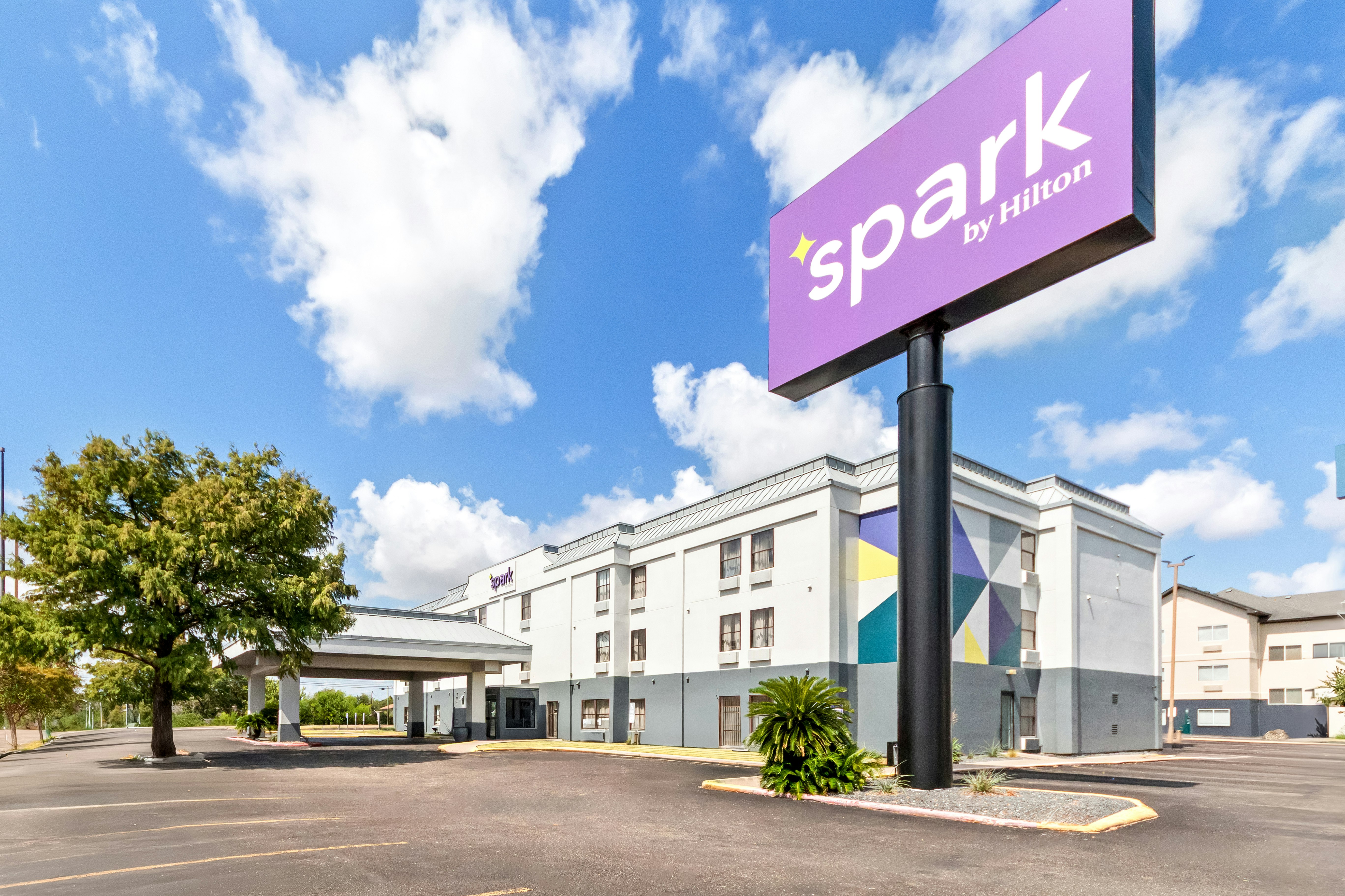 Spark by Hilton Corpus Christi Southeast 13/16