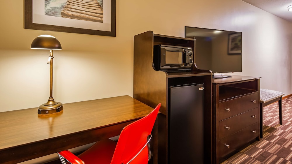 Best Western University Inn 39/39