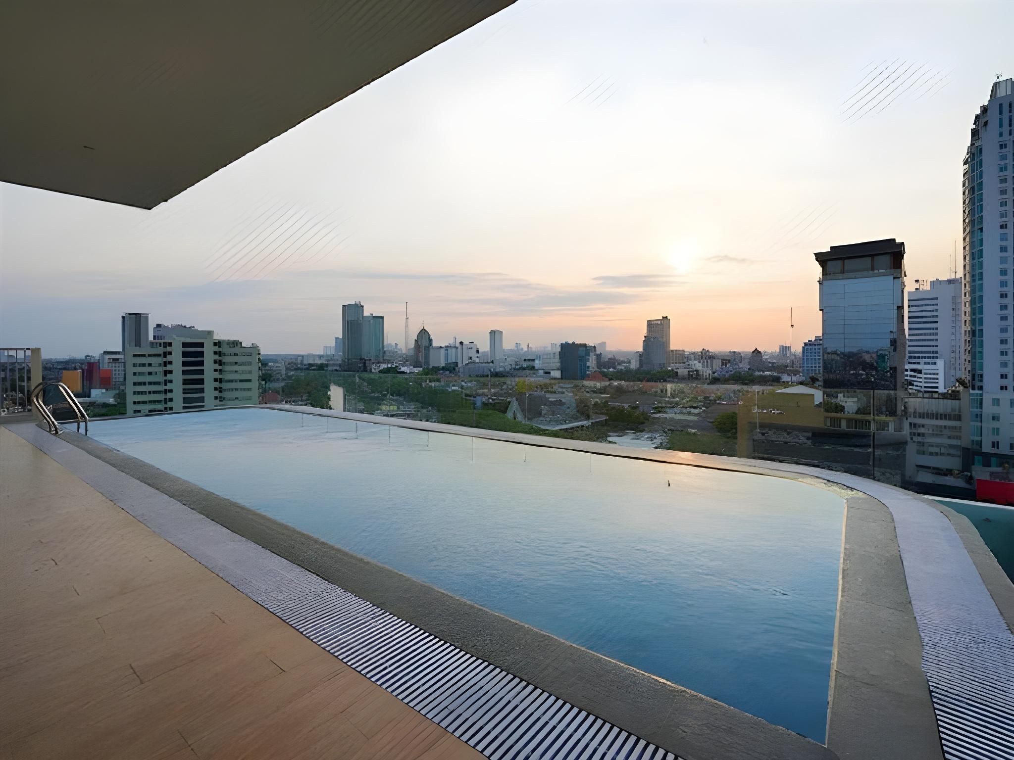 The Life Styles Hotel Surabaya 29/50