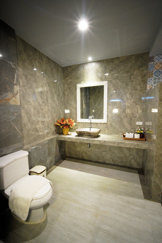 Villa Cha Cha Chaolao Beach Resort 60/60