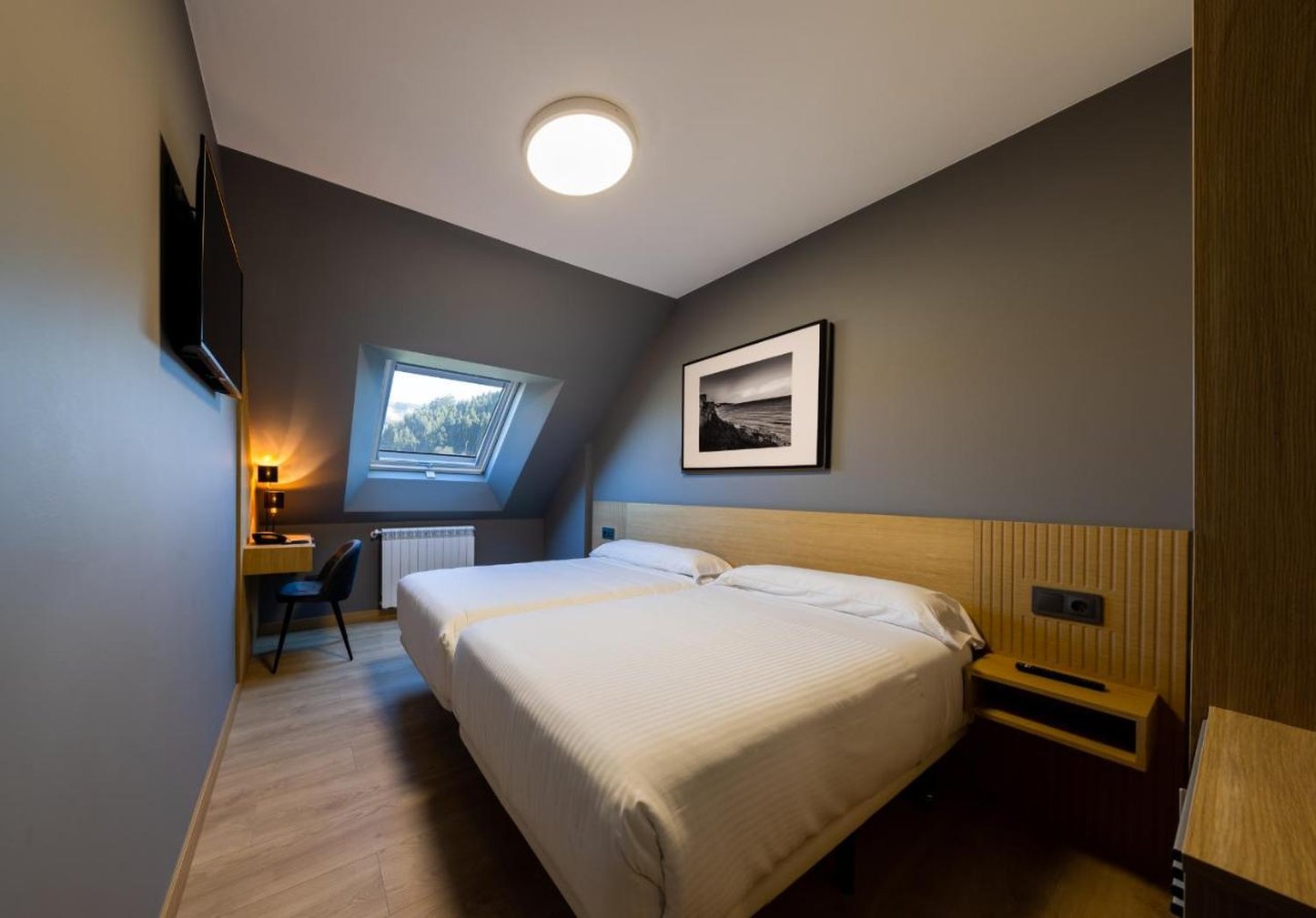 Hotel Europa Arteixo 8/39