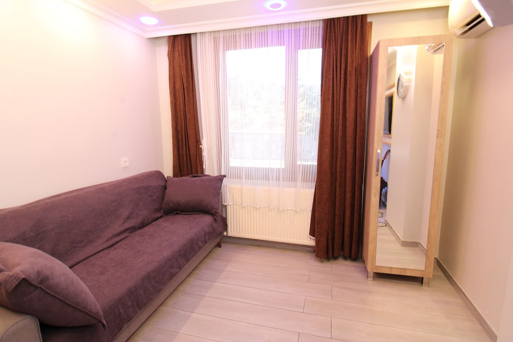 Sahrakent Suite 26/50