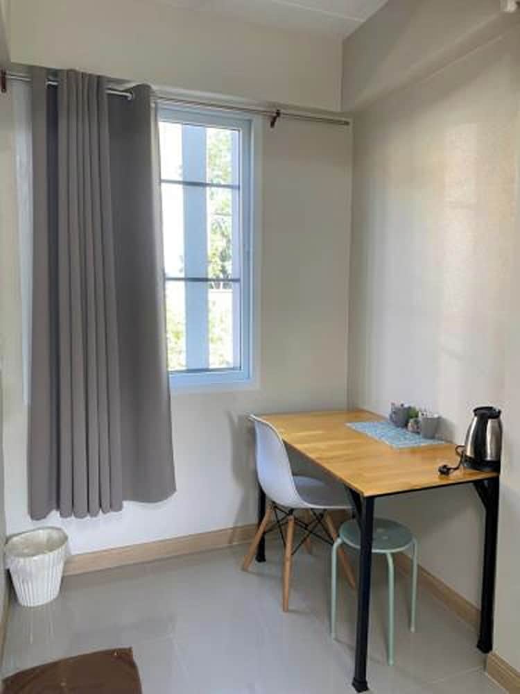 Baan Nuk Anong 28/67