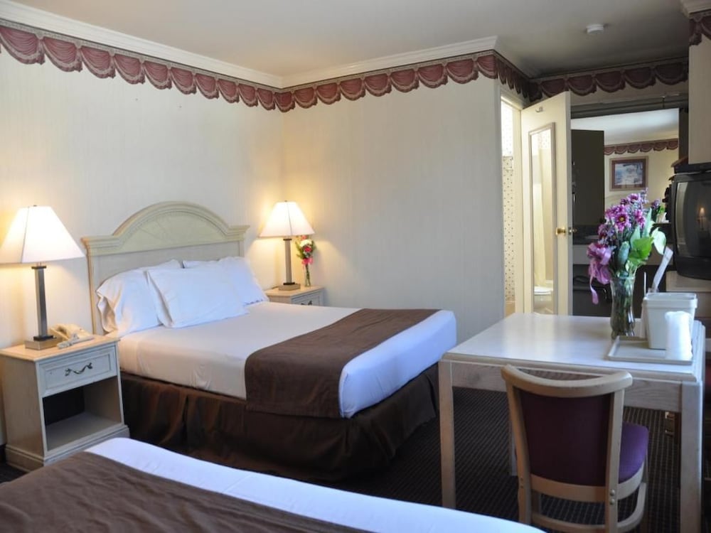 San Francisco Inn 24/49
