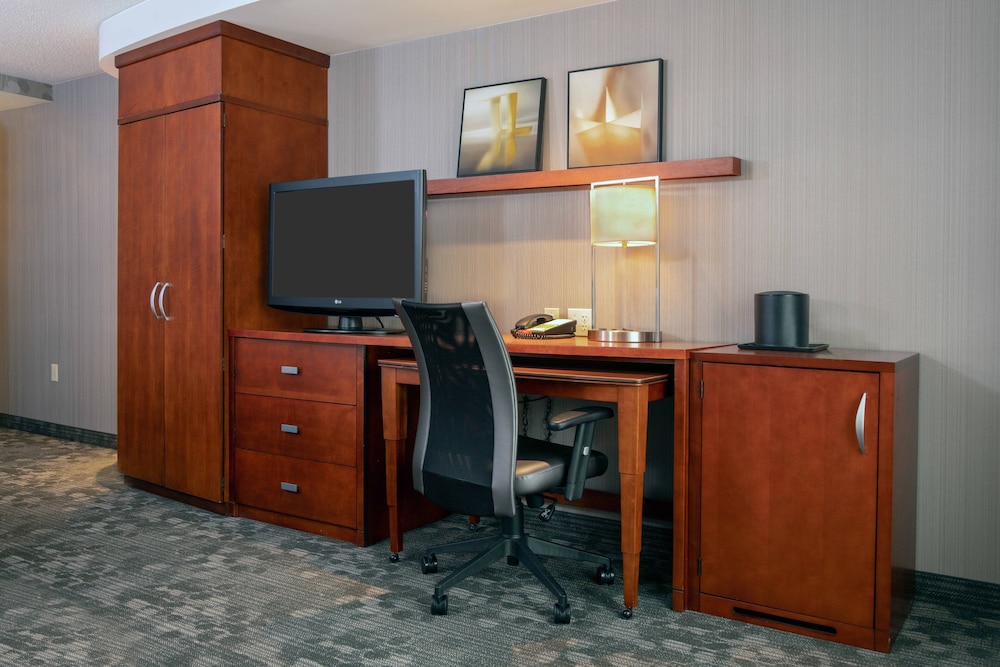 Courtyard by Marriott Newark University of Delaware 46/50