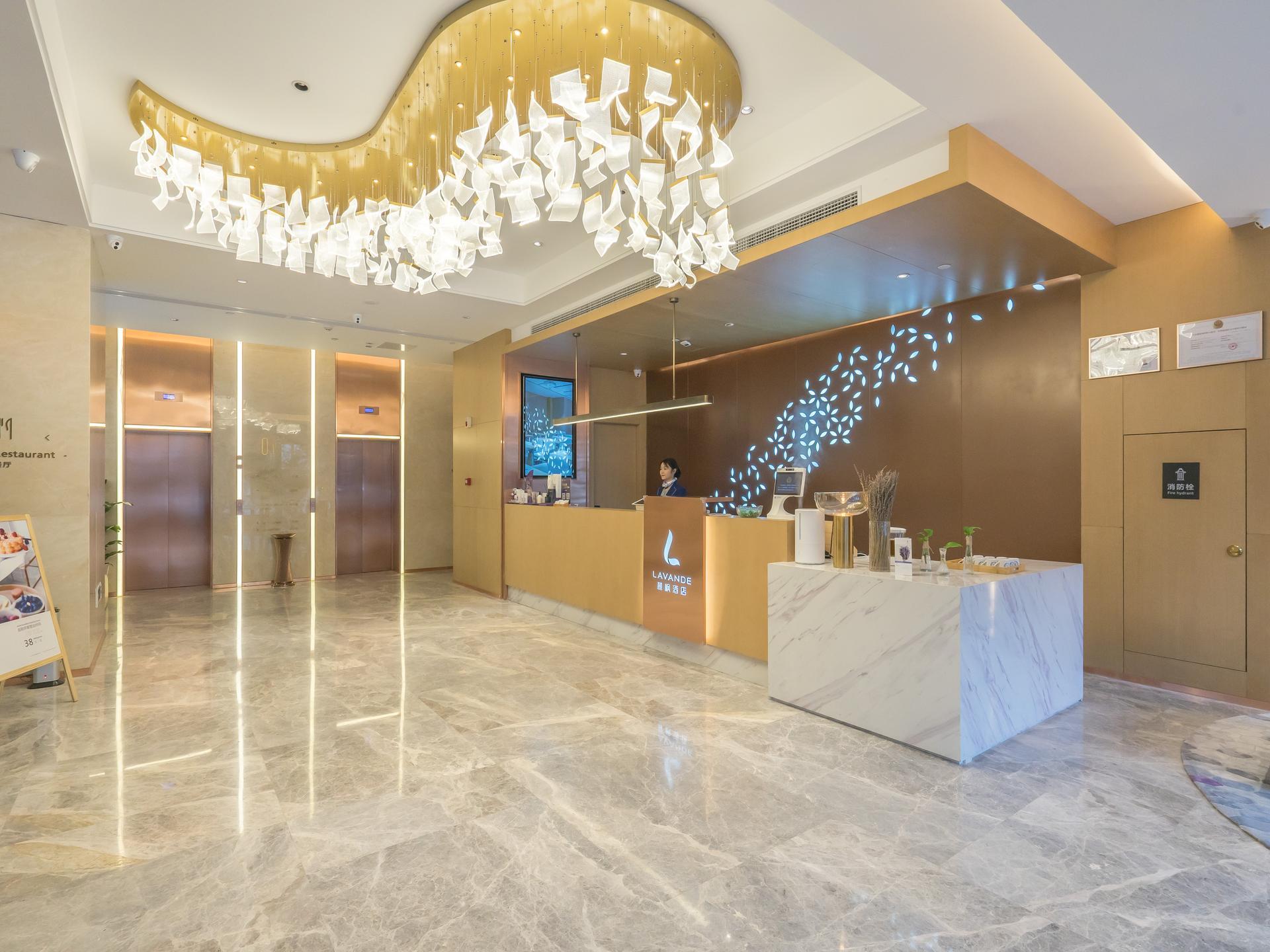 Lavande Hotel Wuhan QuShuiLou of Xinhua Road 7/37