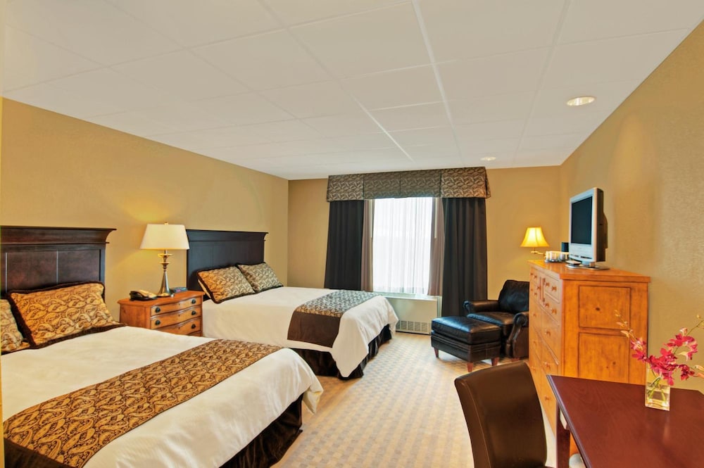 Pointe at Castle Hill Resort 6/30