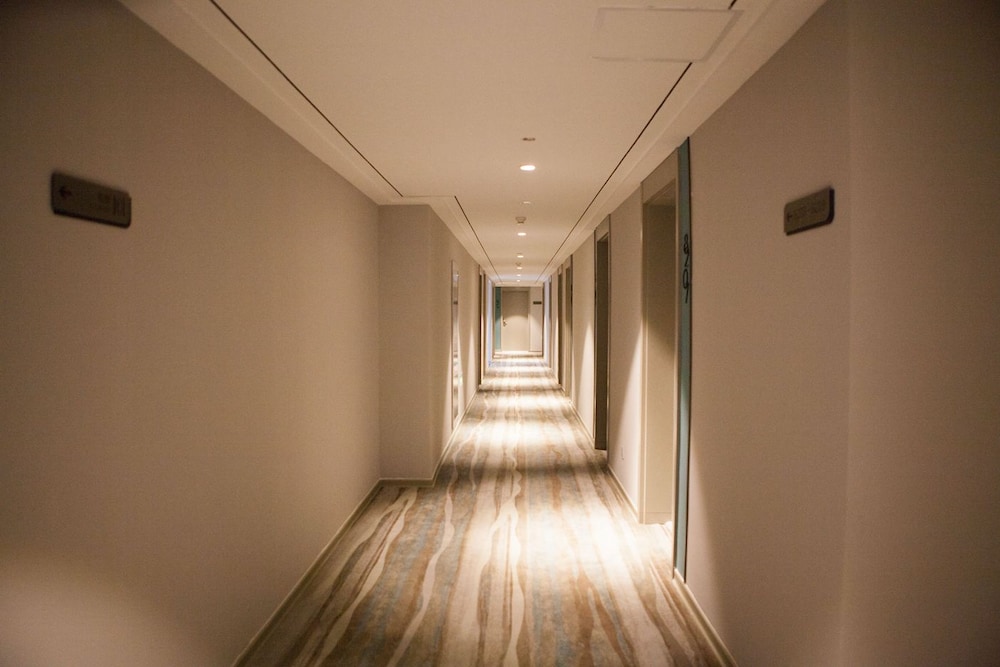 Magnotel Hotel (Binhai Yulong Road Commercial Street) 7/9