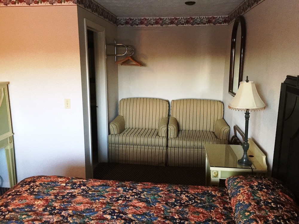 Budget Inn North Stonington 17/31