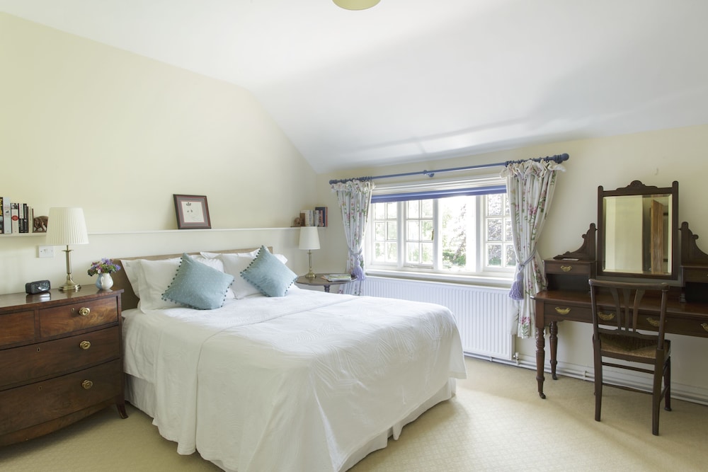 Church Farm B&B 6/47