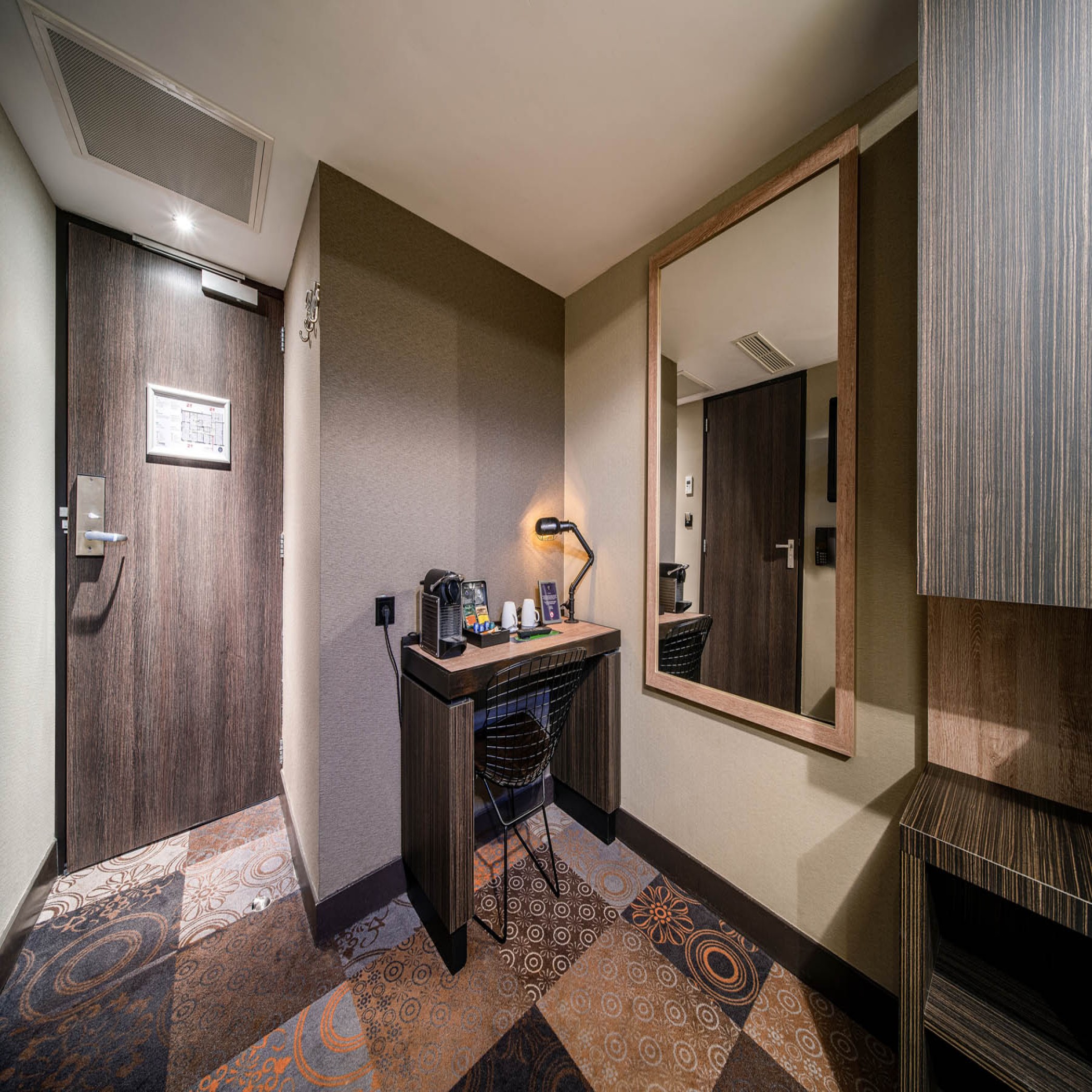 Basement, Single Bed