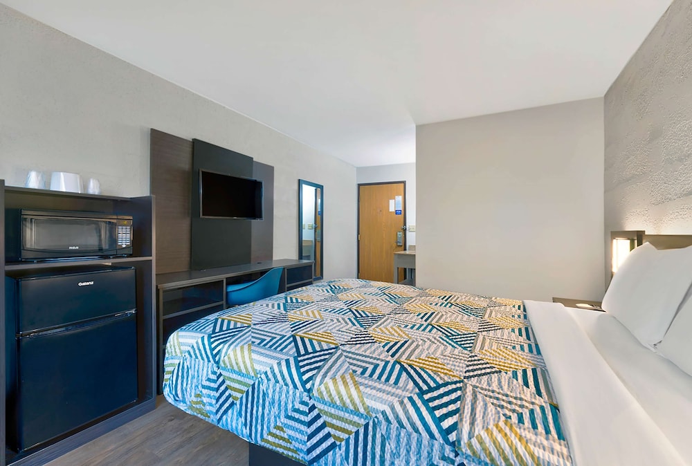 Motel6 Cedar Rapids, IA - Airport 34/57