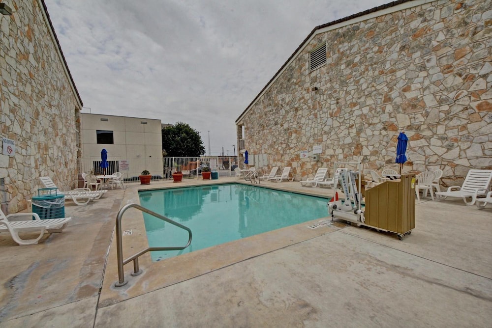 Motel6 San Antonio, TX - Downtown - Market Square 31/44