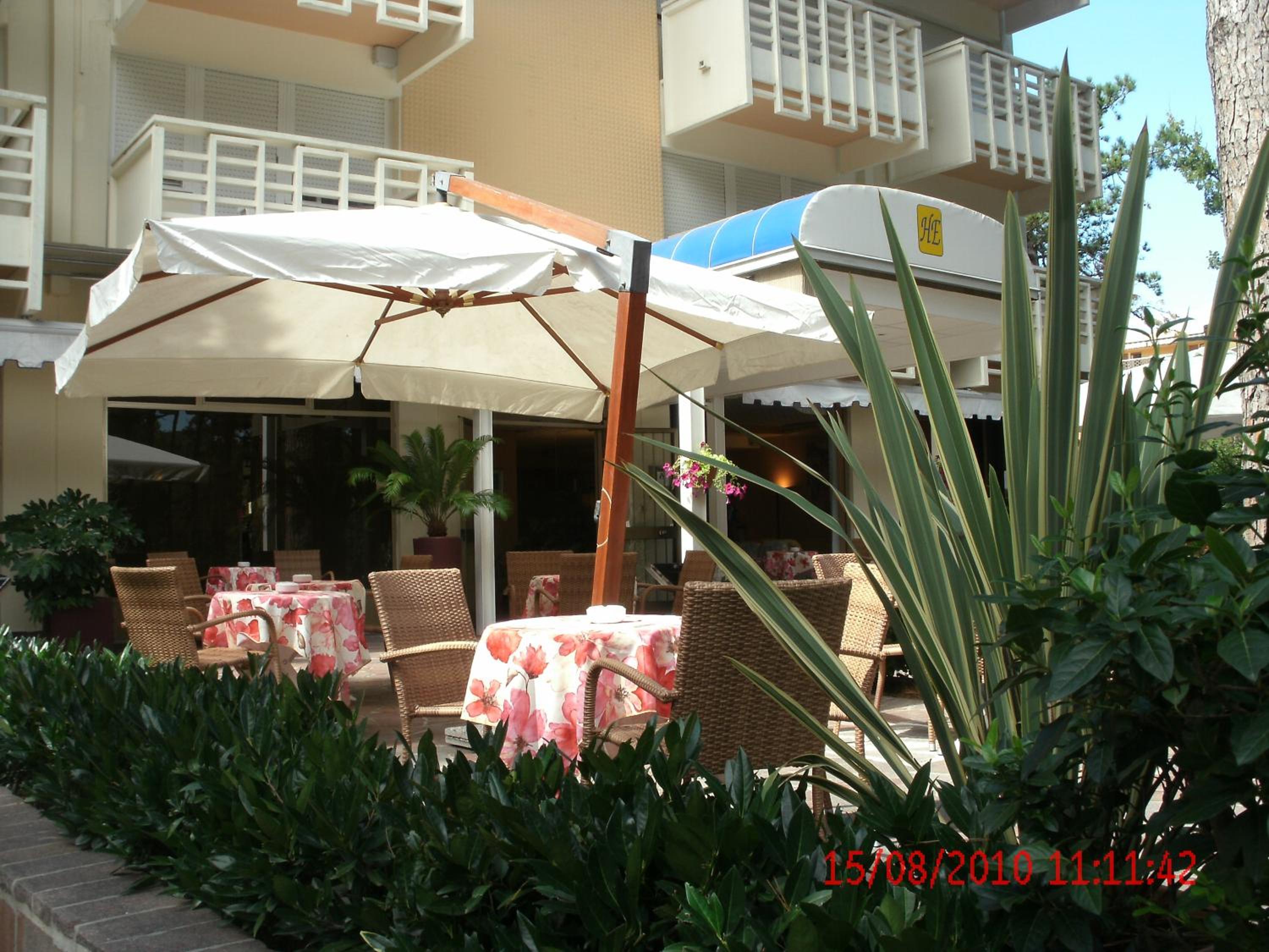 Hotel Eros 6/50