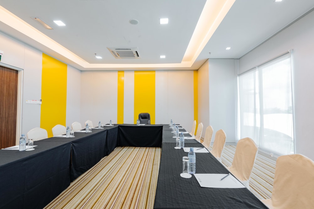 RAIA HOTEL AND CONVENTION CENTRE ALOR SETAR 46/50